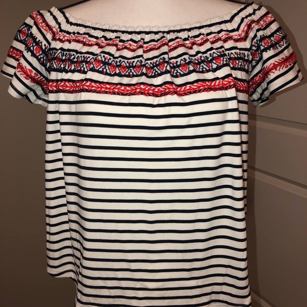 Off the shoulder, embroidered knit top